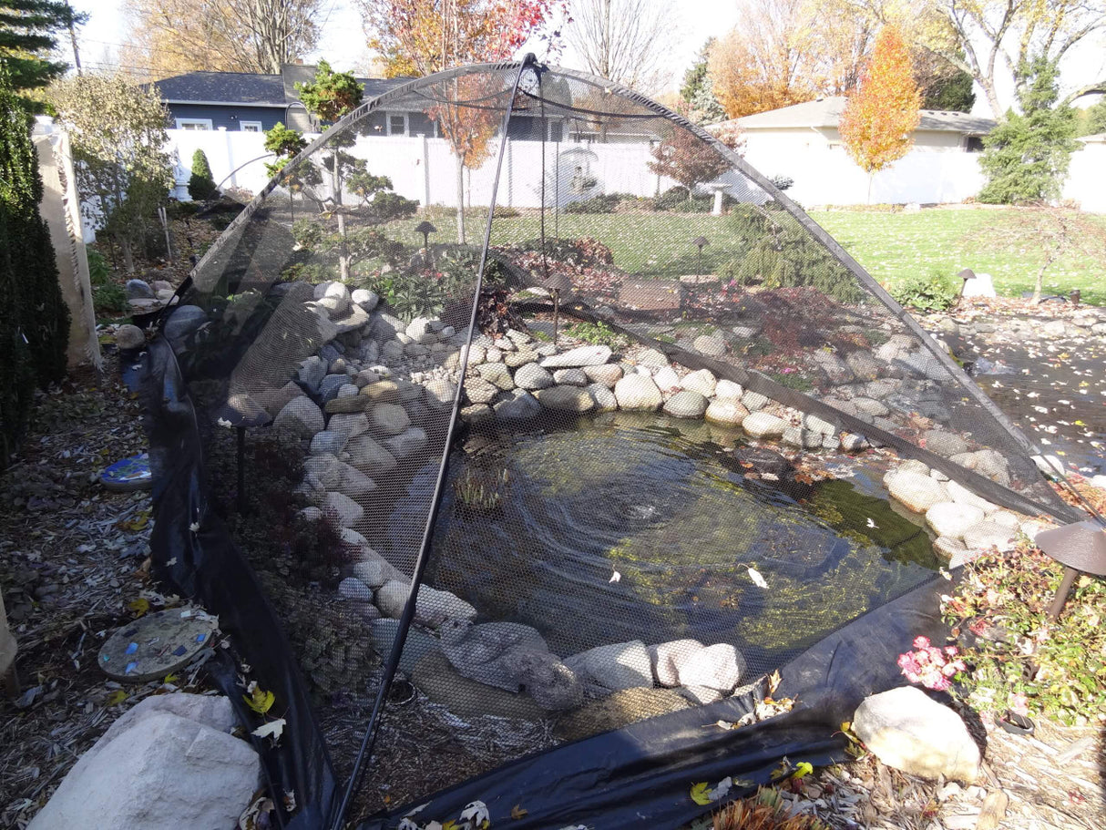 Pond Net Tent in use
