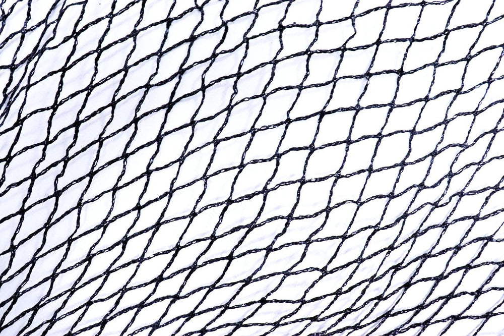Green Vista 1/2 in. Mesh Commercial Quality Bird Barrier Netting w/ Steel Stakes
