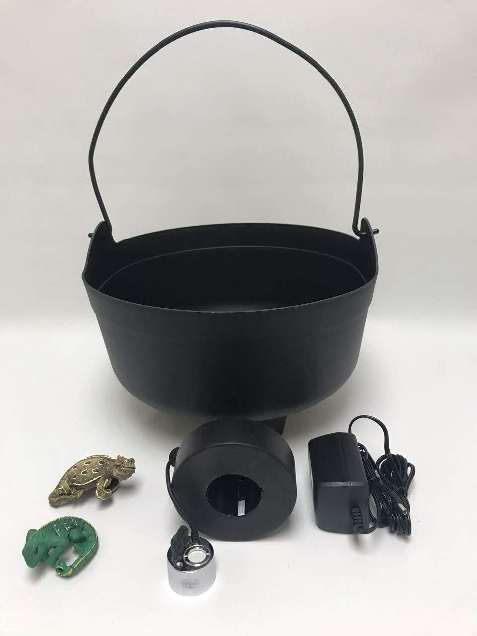 Green Vista Witchs Black Cauldron with Creepy Critter Pot Hangers, 1 Disc White Fogger and Float