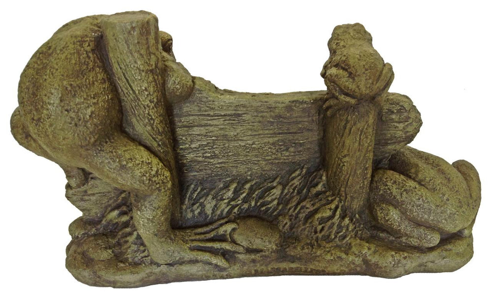 Massarellis Welcome Sign with Frogs and Lily Pads - Cast Stone Statue- 12.25 x 21.5