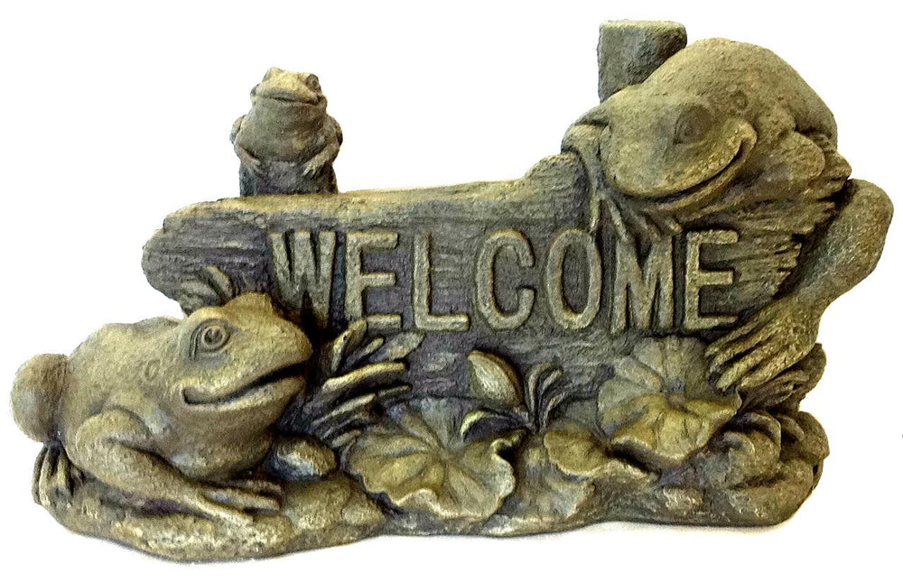 Massarellis Welcome Sign with Frogs and Lily Pads - Cast Stone Statue- 12.25 x 21.5