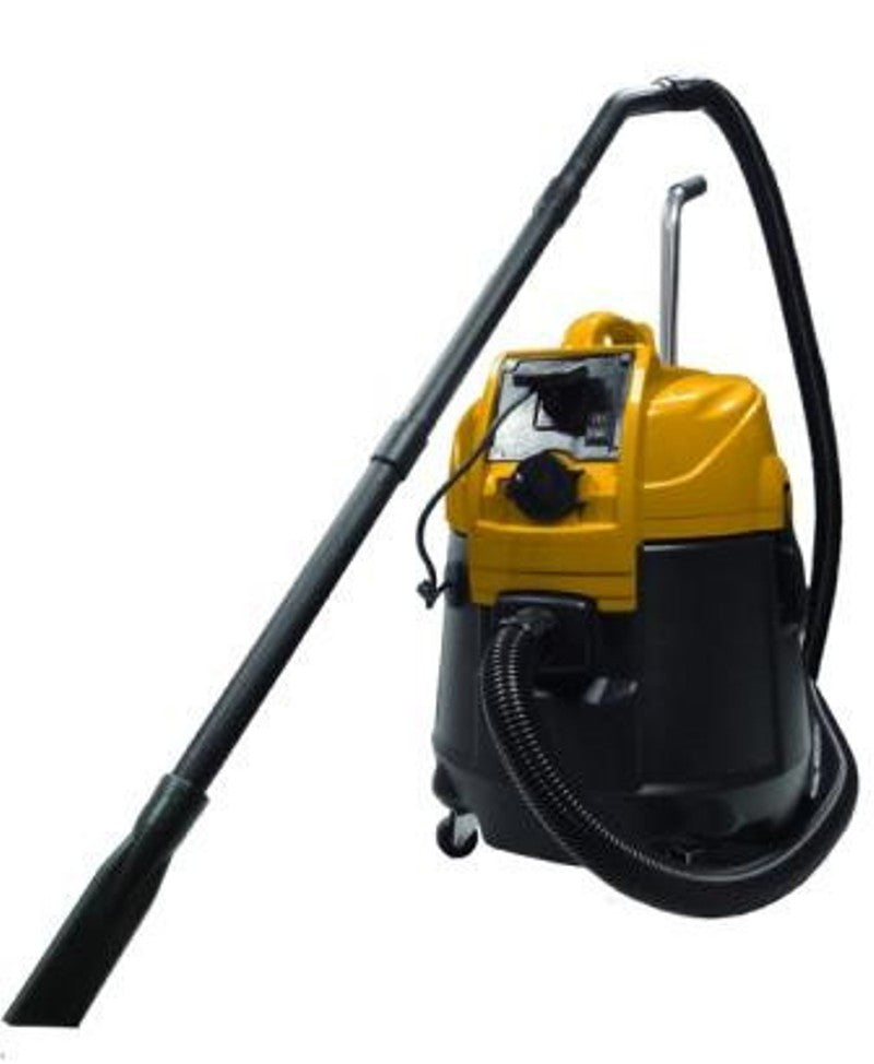Matala Power-Cyclone Pond Vacuum